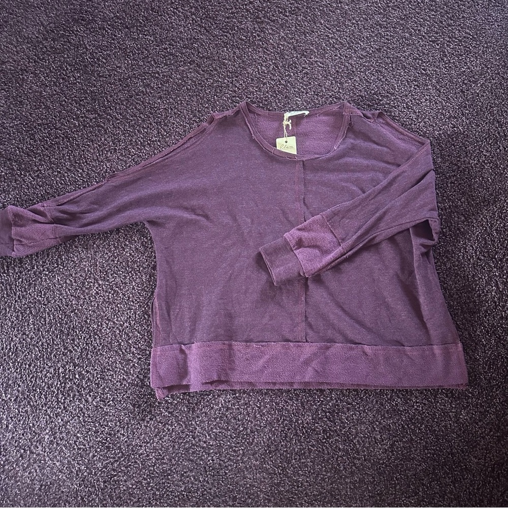 Elan Women's Purple Cold Shoulder Crew Neck Sweatshirt